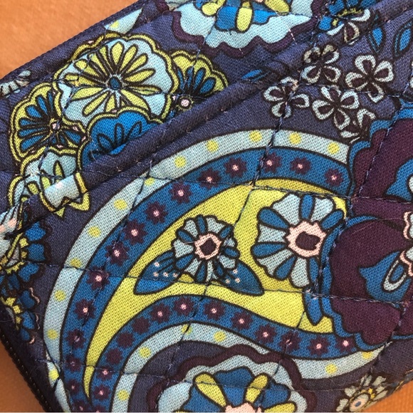 💙💚 Quilted Cotton Paisley Wristlet 💚💙 - Picture 7 of 9